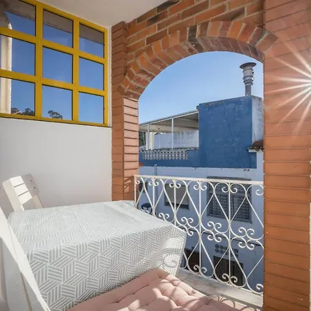 Amarelo * Одесейше