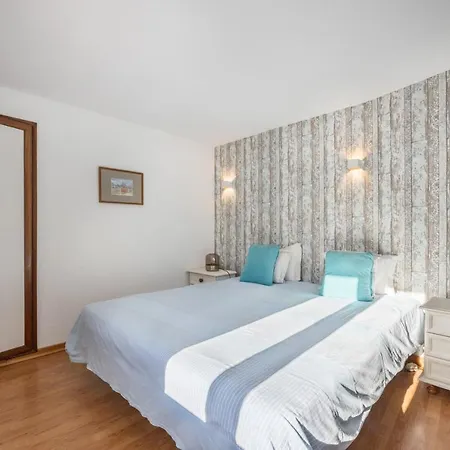 Апартаменты Amarelo *