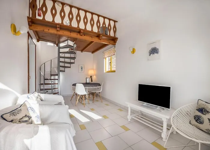 アパート Amarelo *