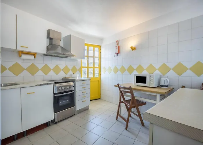 アパート Amarelo *